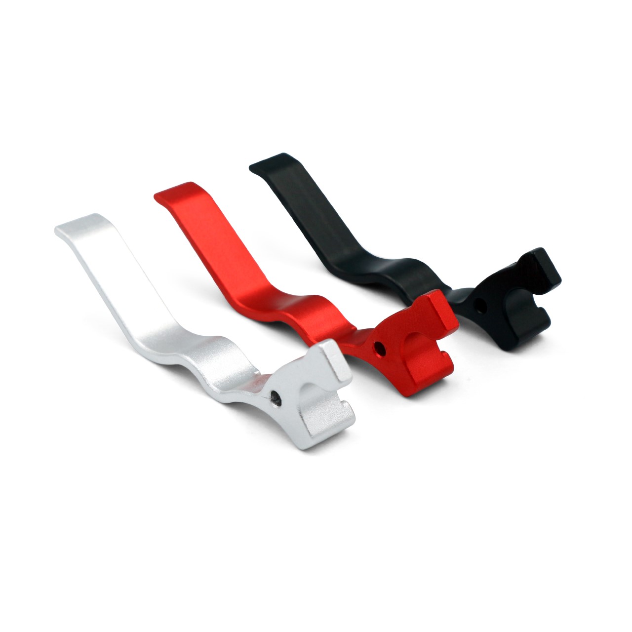 🔥🔥 สินค้าใหม่เข้ามาแล้วคะ 💥💥 ตัวปลดแม็ก Ruger 10/22 ( Extended Magazine release ) - ผลิตจากอลูมิเนียมเกรดคุณภาพ - ผ่านการ CNC และทำสี Anodized - ใช้สำหรับเปลี่ยนตัวปลดแม็กกาซีนของ Ruger 10/22 จากเดิม ตัวสั้นเป็นตัวยาว - สะด