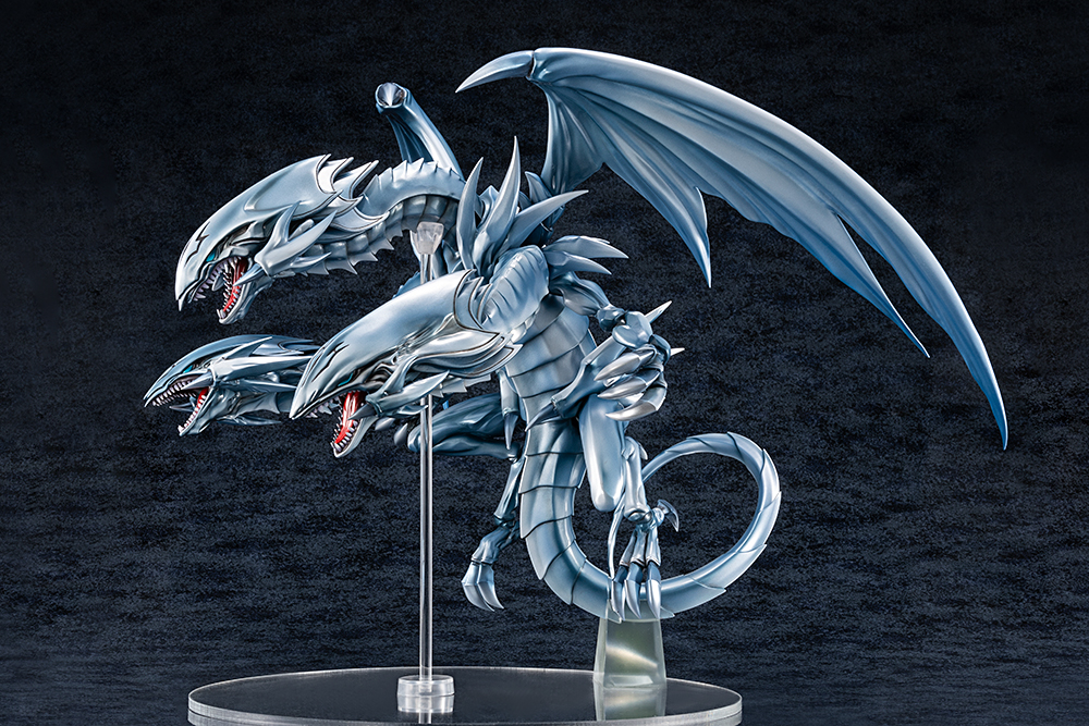เปิดจอง : Yu-Gi-Oh! Duel Monsters Blue-Eyes Ultimate Dragon Complete Figure
