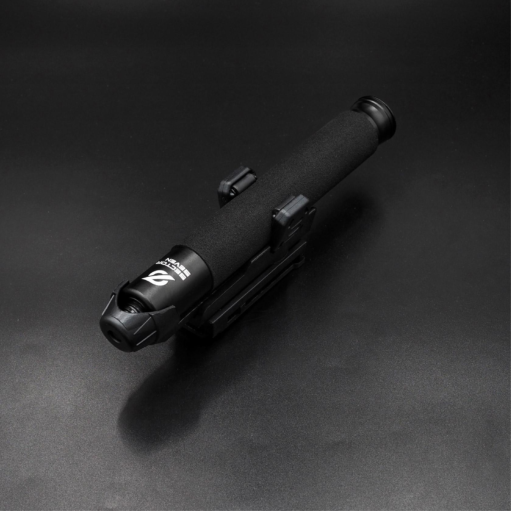 New.ซองใส่ดิ้ว ( TBH ) Tactical Baton Holder 🎯 ซองดิ้ว สำหรับดิ้วขนาด Dia : 2.6 - 3 cm. 🎯 มีตัวล็อค แน่นหนา แม้ขณะเคลื่อนไหว 🎯 สำหรับใส่ดิ้วขนาดยาว 20" - 26" 🎯 ตัวยึดเข็มขัด ระบบ Teklok ปรับได้ 1" - 2.5"