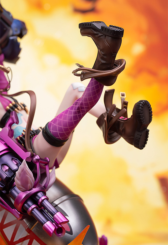 เปิดจอง : Jinx