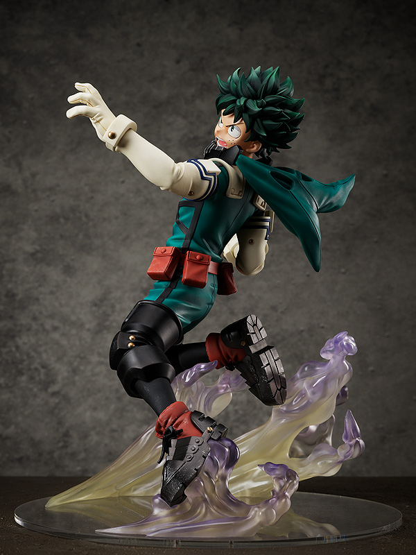 เปิดจอง : Izuku Midoriya