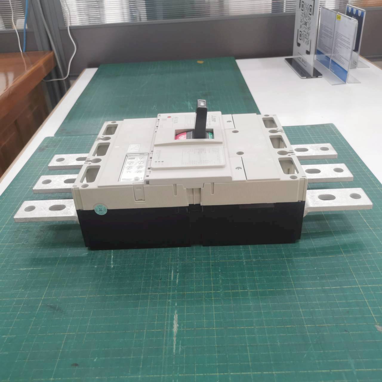 เบรกเกอร์ NF800-CEW 3P 800A มิตซูบิชิ MCCB MITSUBISHI NF800CEW 800A 3P