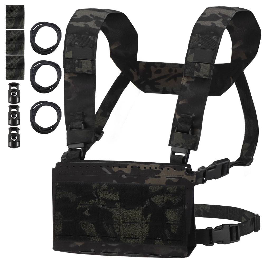 MK5 Tactical Chest Rig ( Wosport ) [ VE-85 ] 🌿 ผลิตจากผ้า Cordura 500D 🌿 มีช่องใส่แม็กกาซีน 5.56 * 3 ช่อง 🌿 แผงด้านหน้าเป็น Molle ร้อยติดอุปกรณ์ได้ 🌿 ซองแม็กกาซีนสามารถถอดได้ 🌿 ขนาด 25*17*5 cm. 🌿 น้ำหนัก 0.4