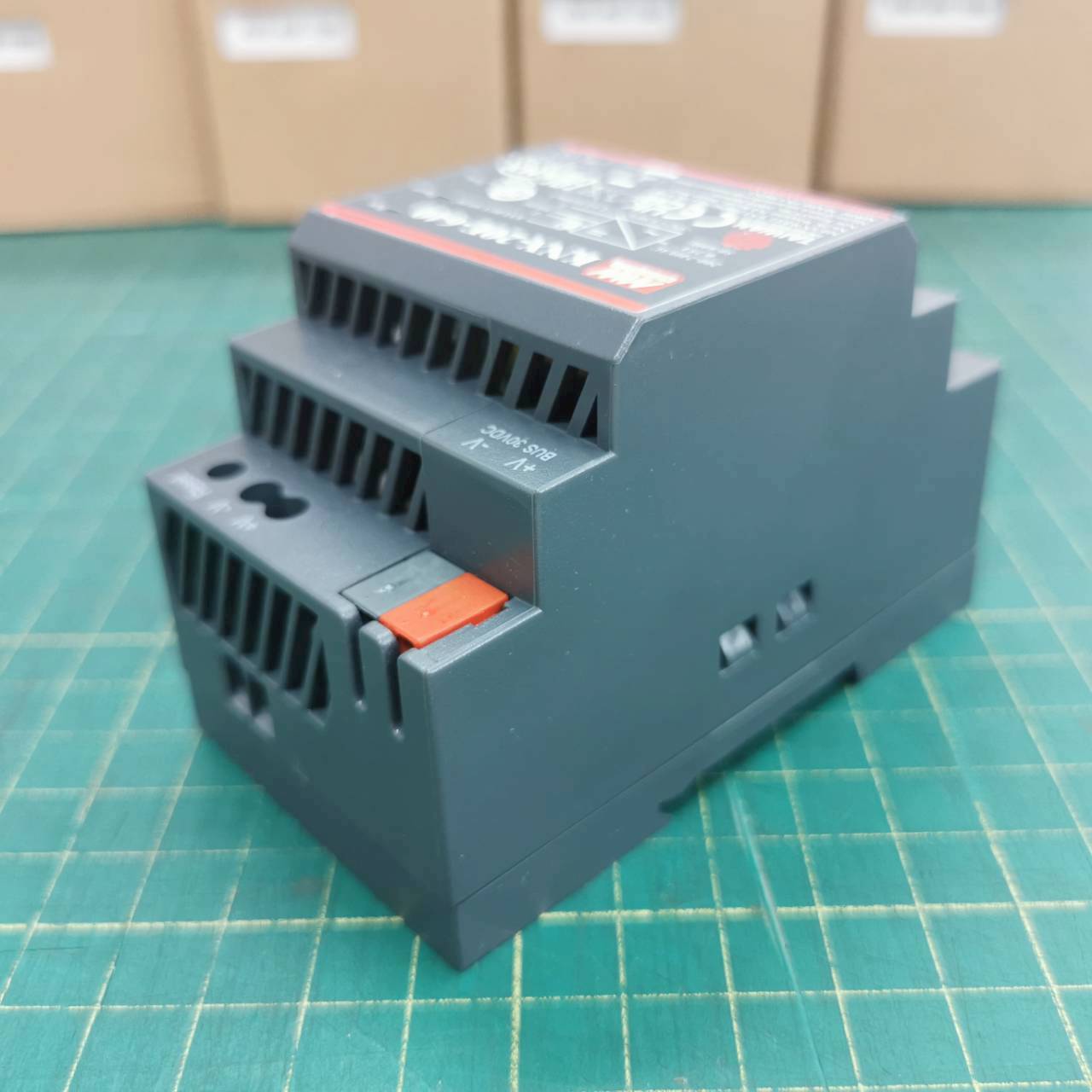 สวิทช์ชิ่งพาวเวอร์ซัพพลาย Meanwell KNX-20E-640 POWER SUPPLY 19.2W 30V 640mA 220VAC