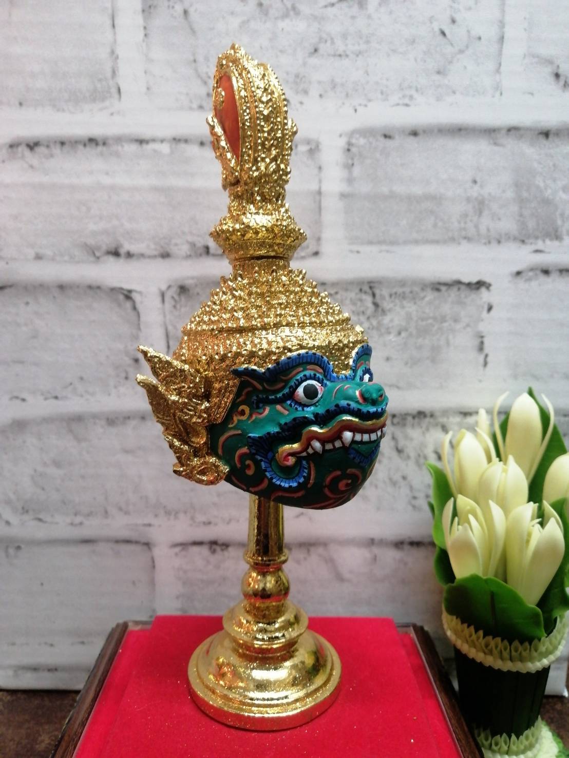 องคต ขนาดกลาง งานละเอียด เรซิ่นทองเค พร้อมฐานปิดทอง