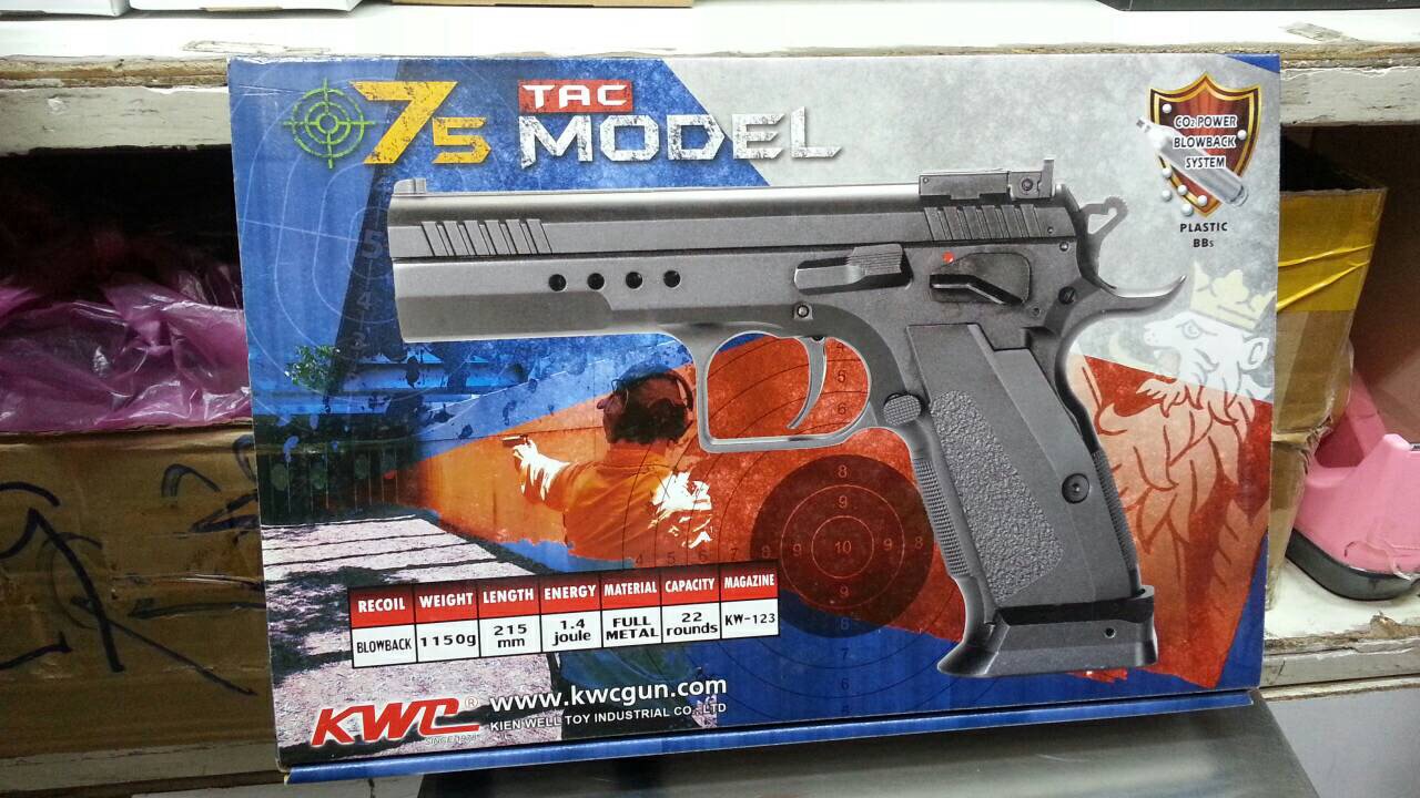 New.KWC MODEL 75 TAC BLOWBACK BB PISTOL TABLE TOP REVIEW