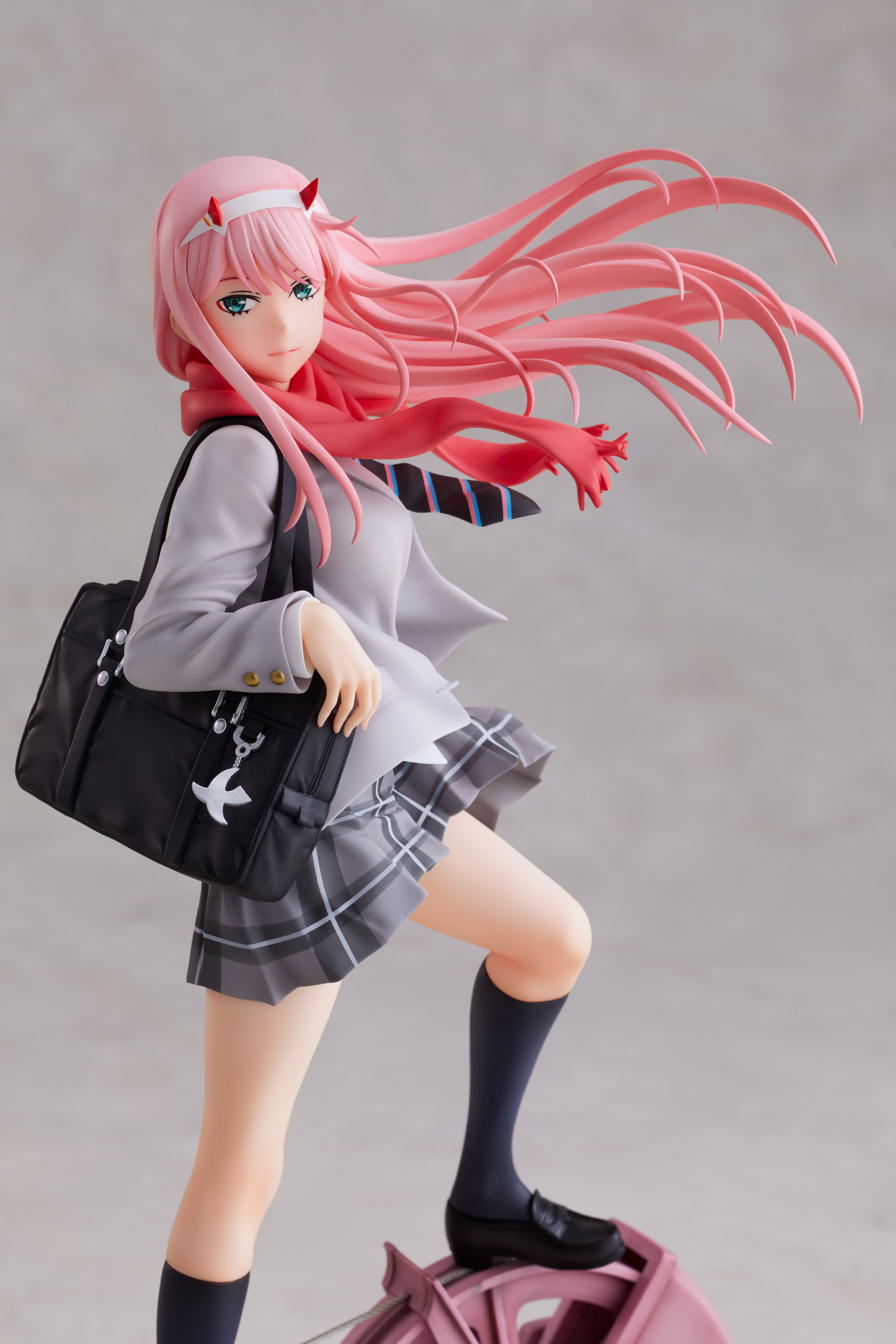 เปิดจอง : ZERO TWO: School Uniform Ver. (re-run)