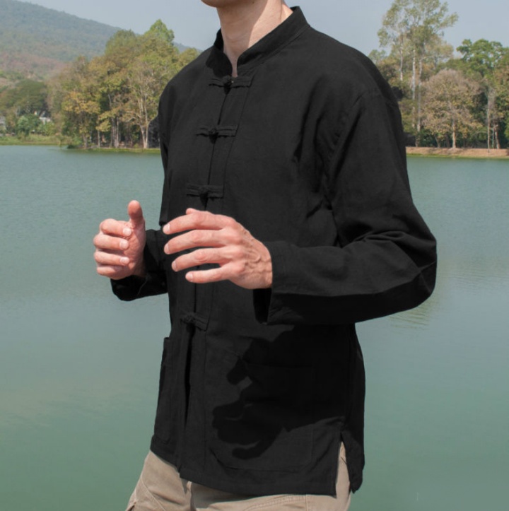 เสื้อผ้าไทยชายสีดำ เสื้อผ้าฝ้ายชายแต่งกระดุ้มปั้นและปักผ้า เสื้อผ้าพื้นเมืองชายวัยรุ่นแต่งงานปักผ้า