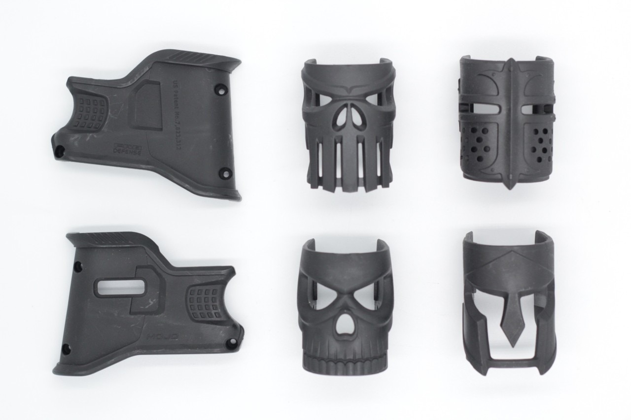 บ่อแม็กM4 F.A.B. MOJO (บ่อแม็กเปลี่ยนหน้ากากได้) (บ่อแม็ก Mojo) (Improved Mag-Well With Replaceable Grips) สำหรับปืนตระกูล M4/M16 คุณสมบัติ : #ทำจากโพลิเมอร์เนื้อเหนียว #ออกแบบมาให้จับถนัดมือ #ช่วยให้โหลดแม็กกระซีนได้แม่นยำขึ้น #ติดตั้งง่าย #สามารถถอดเปลี