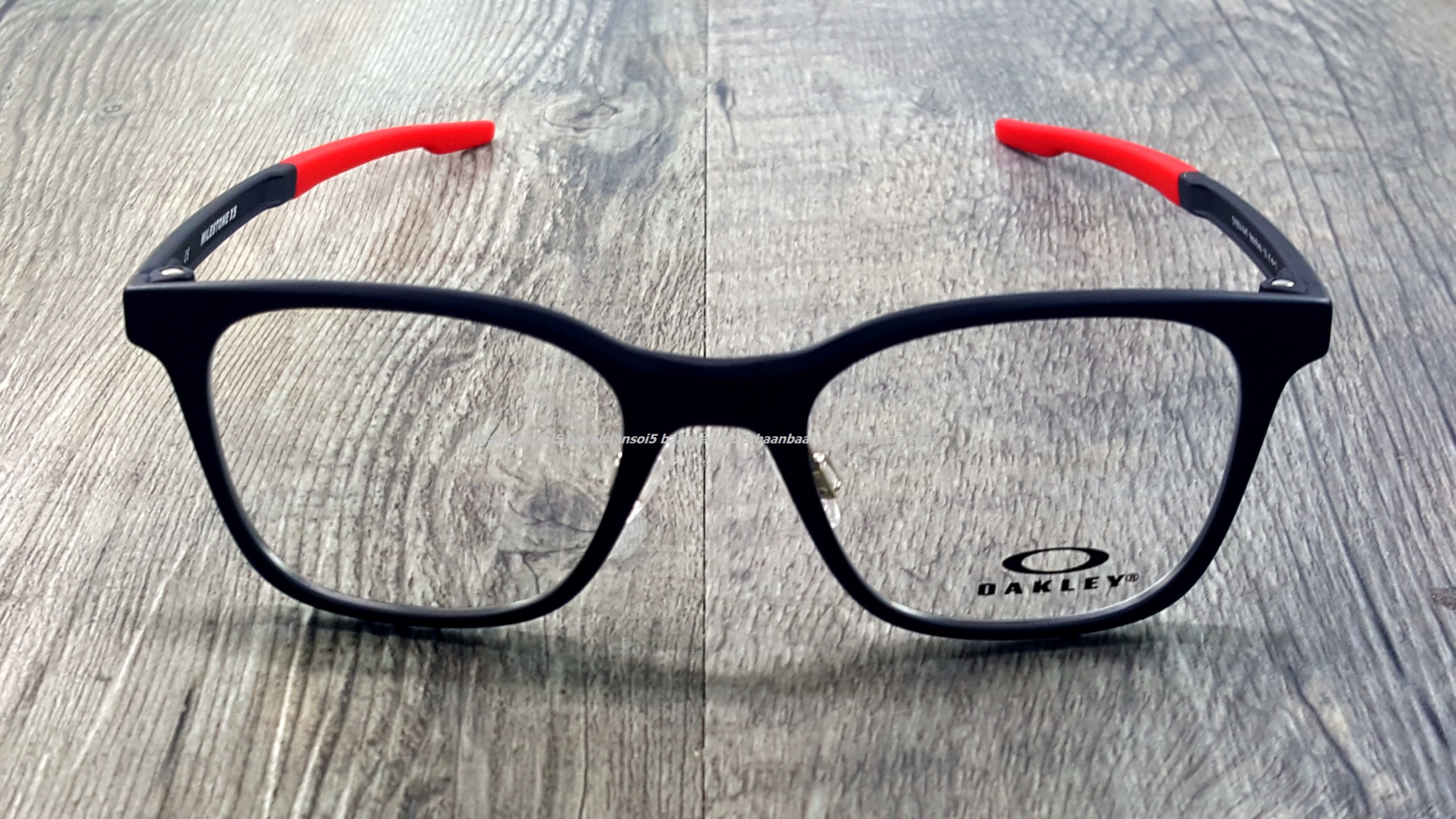 Oakley OY8004-04 Matte Denim Optic MILESTONE XS โปรโมชั่น กรอบแว่นตาพร้อมเลนส์ HOYA ราคา 3,400 บาท