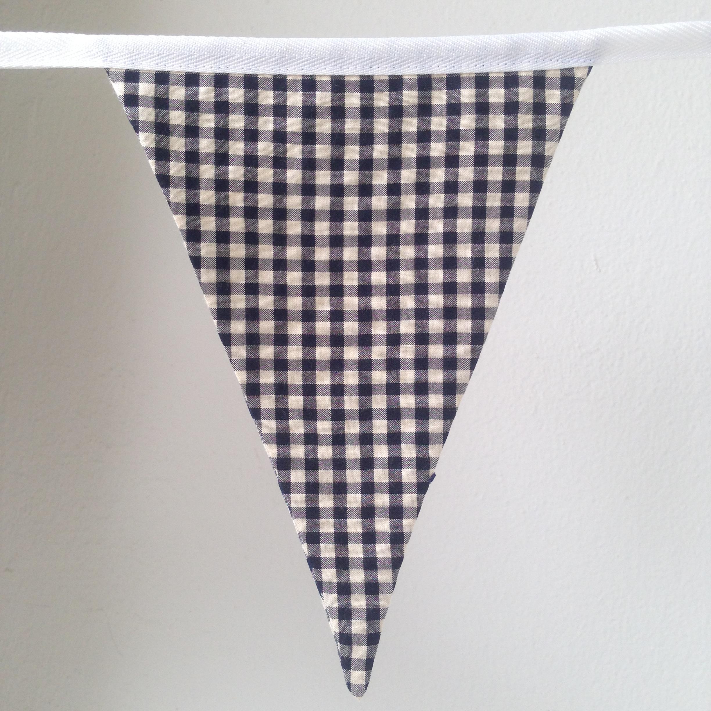 ธงราวแนวตกแต่ง