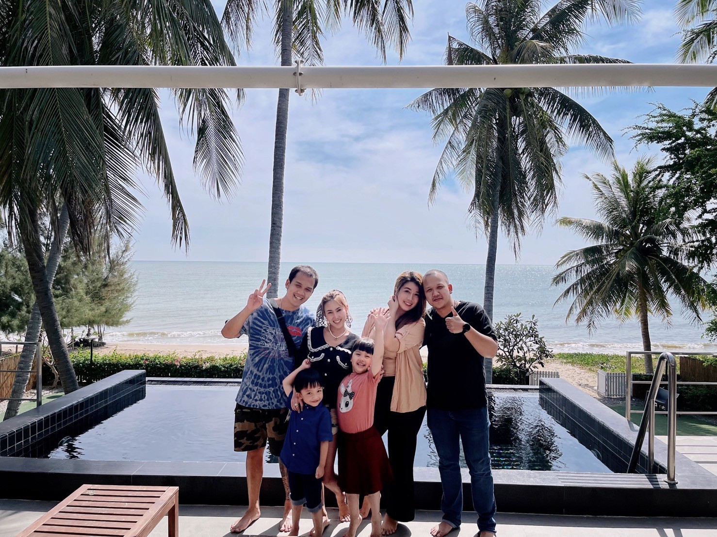 HR15044 บ้านพักติดทะเล กุยบุรี The Cozy Beach Villa