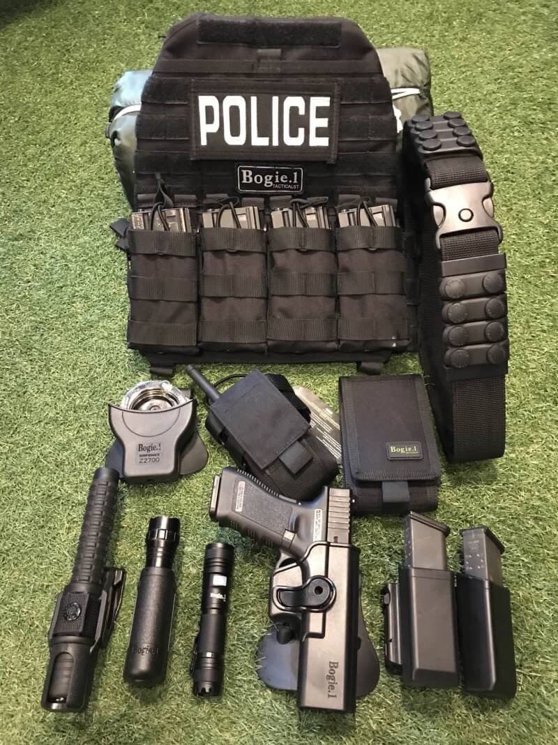 New.อุปกรณ์ยุทธวิธี ✔️เสื้อเกราะยุทธวิธี 1,500 ✔️ซองปืนพกนอก SIG P320sp / GLOCK ✔️เข็มขัดสนาม 500 ✔️ซองแม๊กเดี่ยว 750 / คู่950 ✔️ซองกุญแจมือ 850 / กุญแจ 650 ✔️ดิ้วแท้ ESP100%รับประกัน 1ปี 2500 ✔️ซองโทรศัพท์