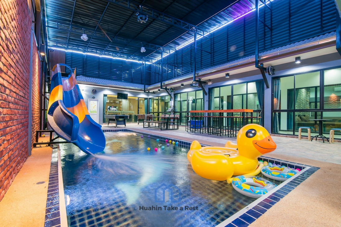 HR6001 บ้านพักชะอำ เซฟโซน ปาร์ตี้