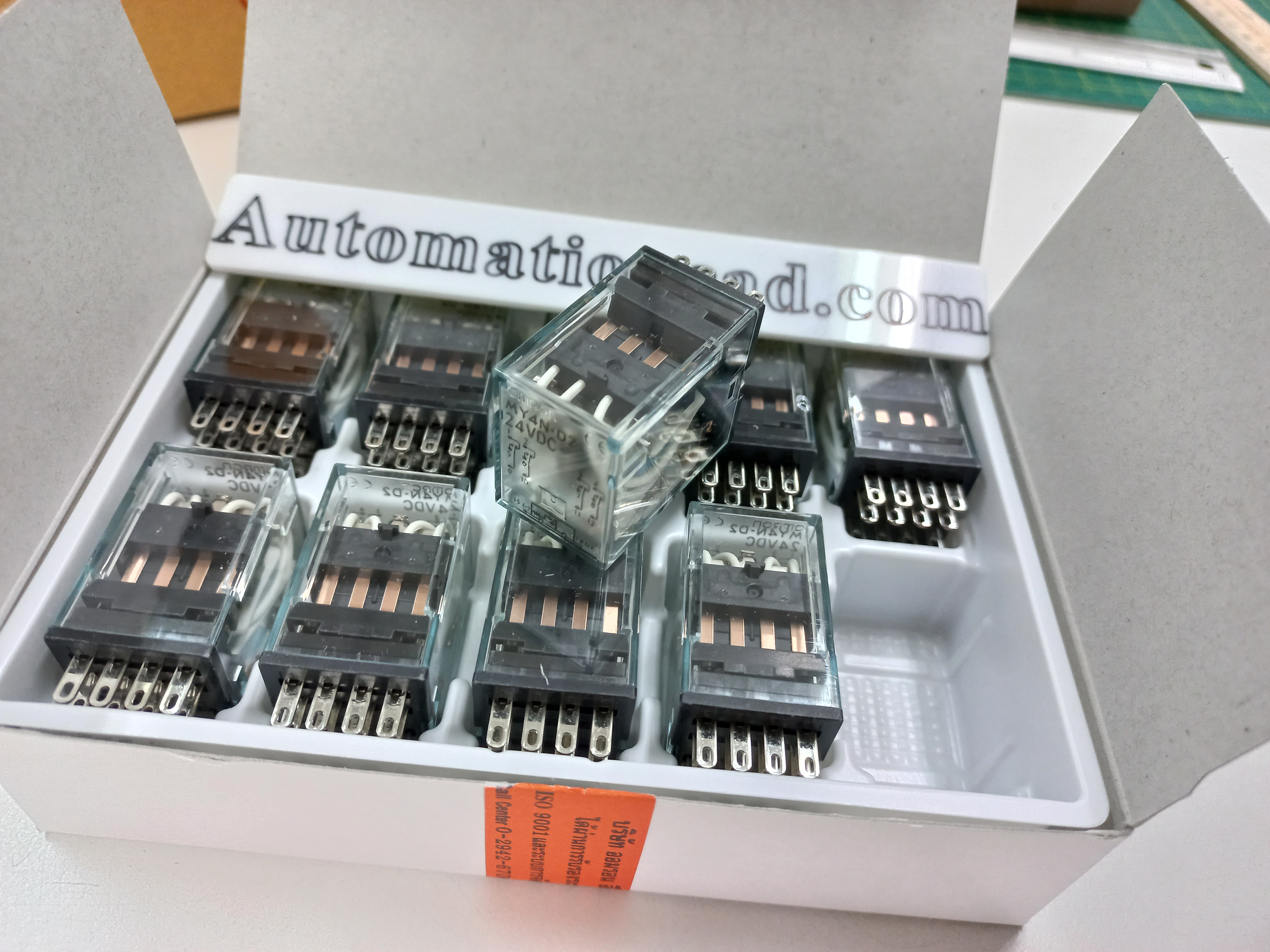 RELAY OMRON รีเลย์ 4 contact มีไฟ LED MY4N-D2 24VDC