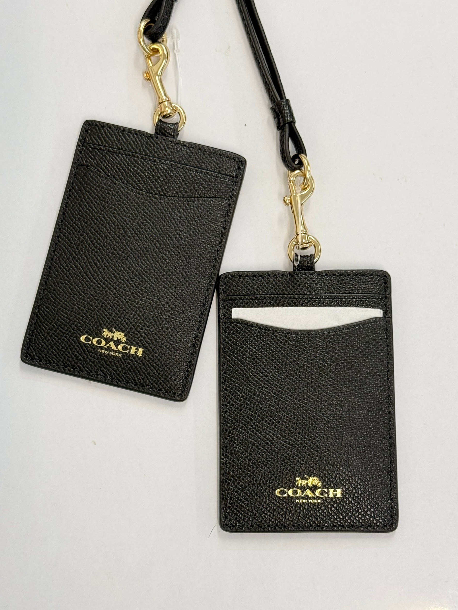 ที่ใส่บัตร คล้องบัตร Coach แท้ รุ่นC57311