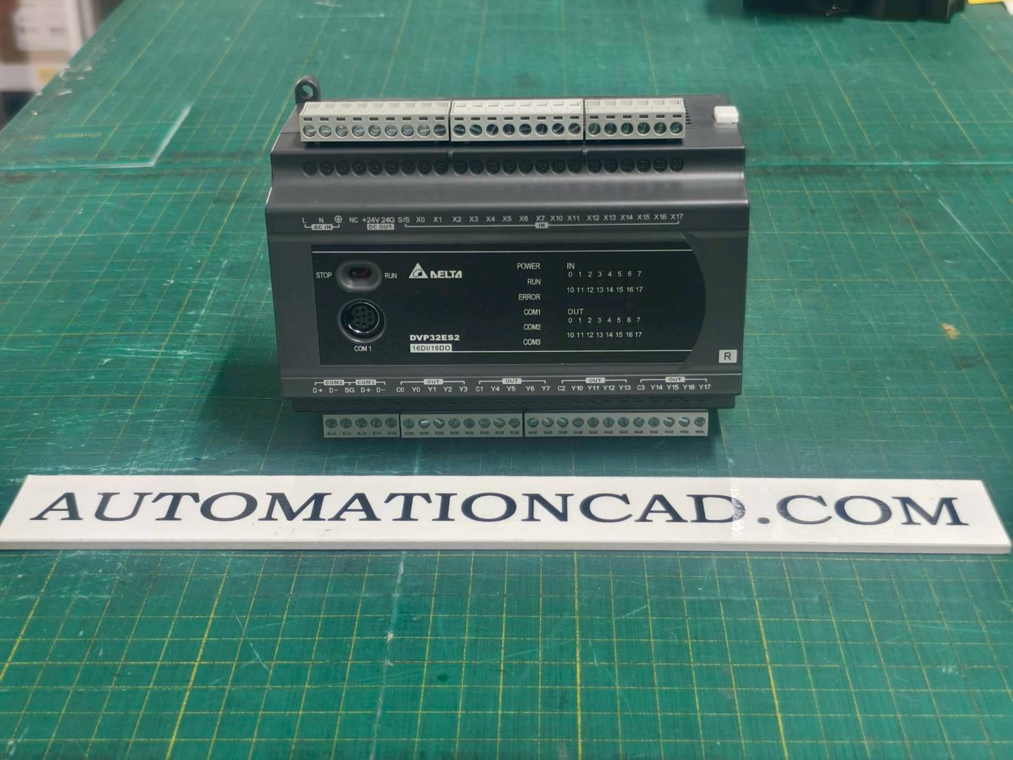 DVP32ES200R PLC DELTA 16DI/16DO DC / RELAY/ 220V