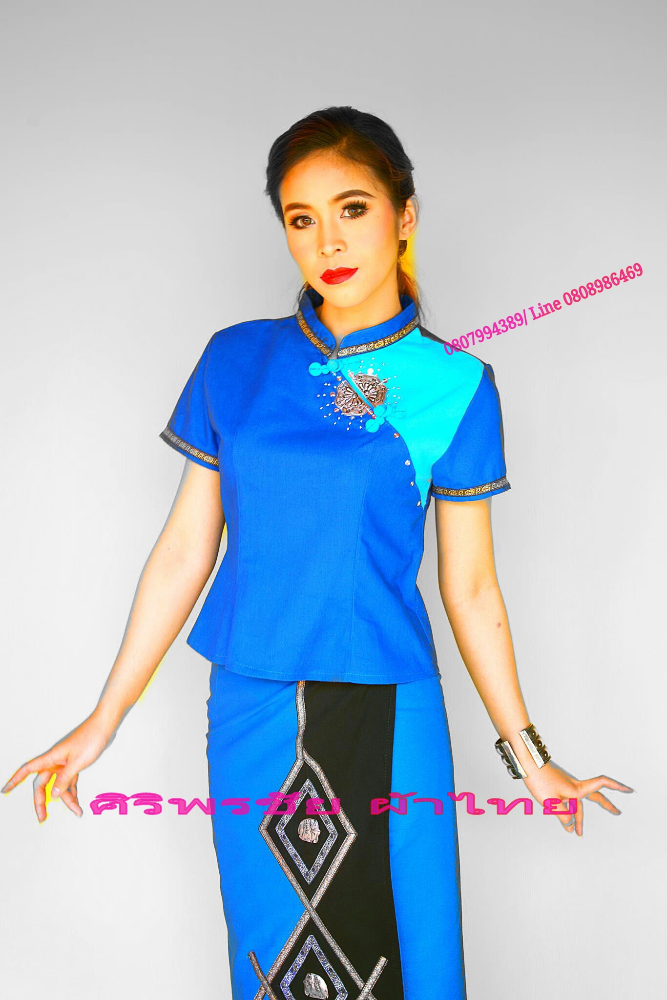 เสื้อผ้าไทยสีแดง เสื้อผ้าฝ้าย เสื้อใส่ผ้าซิ่น เสื้อผ้าฝ้ายสีขาวคอจีนกระดุมเฉียง
