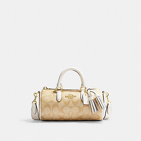 กระเป๋า Coach แท้ รุ่น CK689 Lacey Crossbody In Signature Canvas