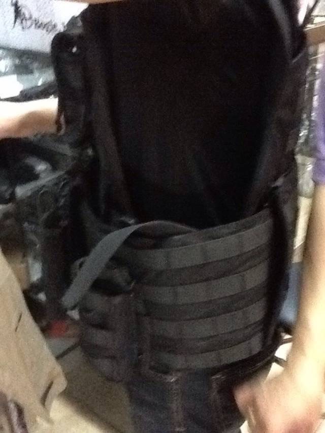 New.เสื้อเกราะ Tactical. มาพรัอมอุปกรณ์ใส่แม็กพร้อม สีดำ