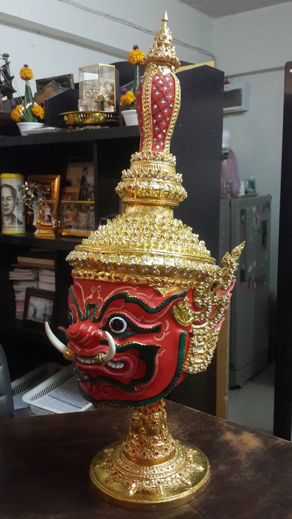 ท้าวเวสสุวรรณ ขนาดครอบ (หน้าแดง)