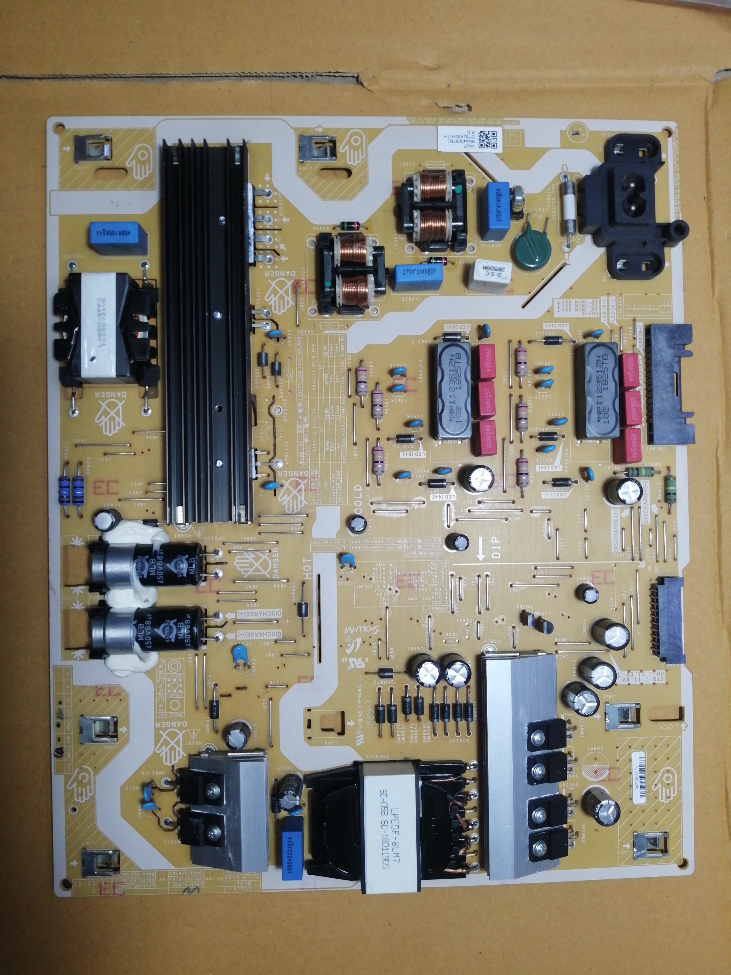 บรอดซัพพลายซัมซุงUA55NU8000kxxt bn44-00878c