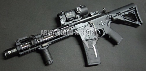 New.Elcan SOCOM Specter DR Style 4X Magnifier Illuminated Scope (BK) ราคาพิเศษ