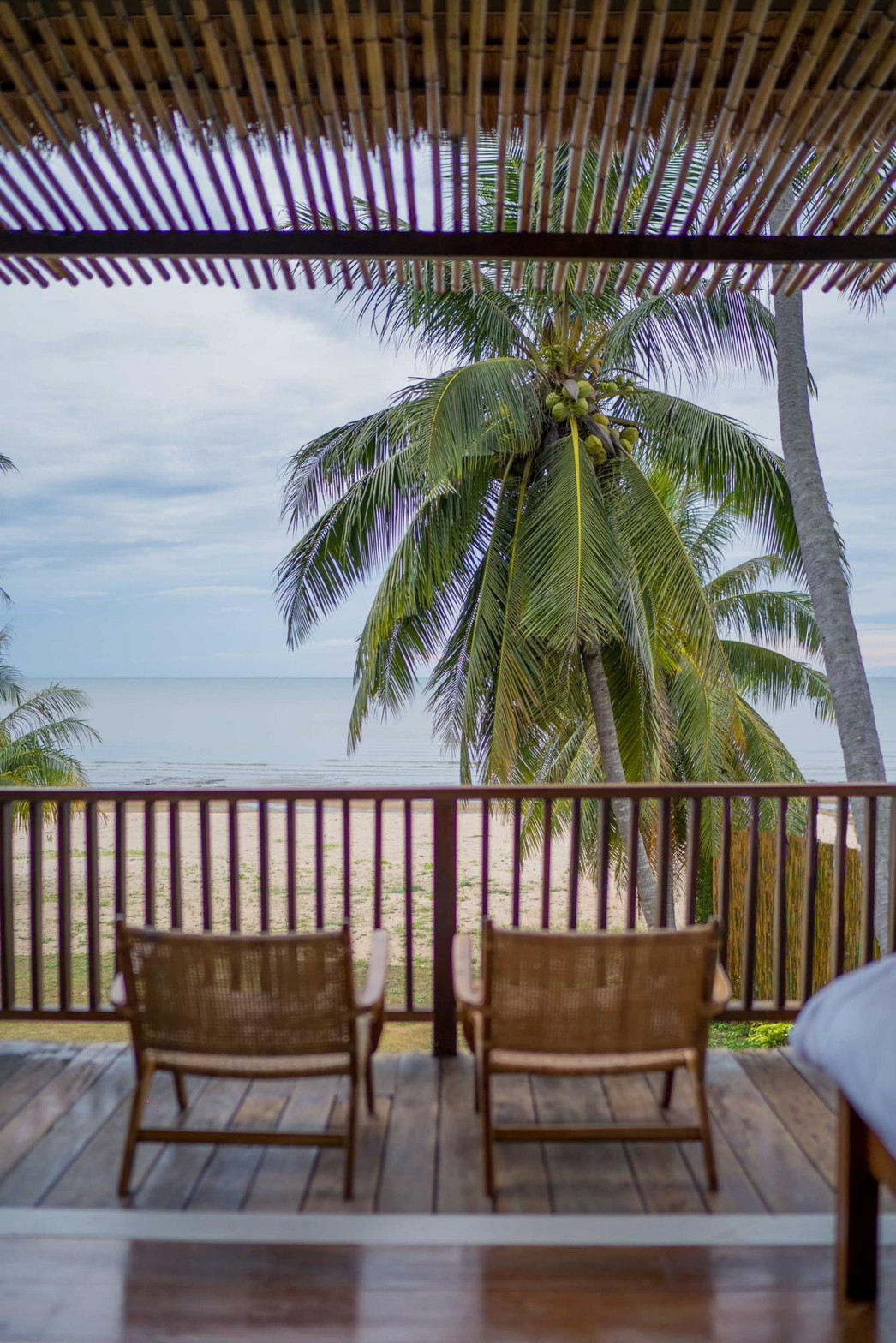 HR15061 บ้านพักติดทะเล The Pamila Beach Villa Kuiburi