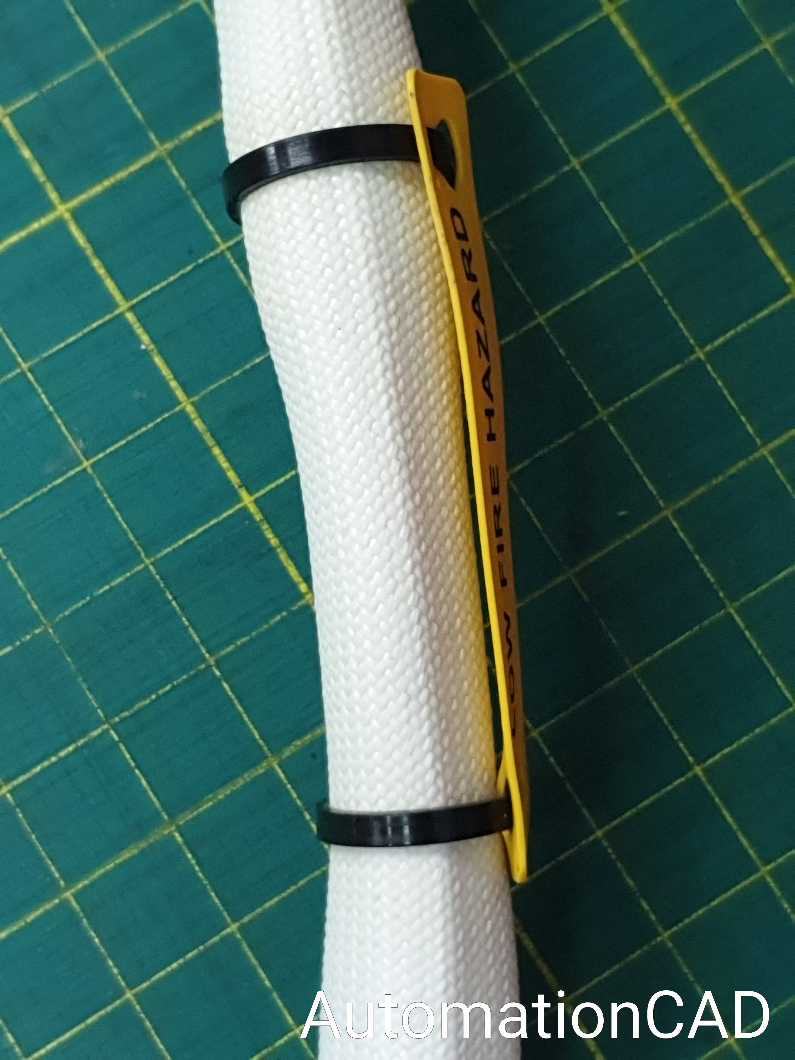 Cable Marker TAG มาร์คสายไฟ ขนาด 75x15 mm. (สีเหลือง,สีขาว) ยี่ห้อ SUMITAG