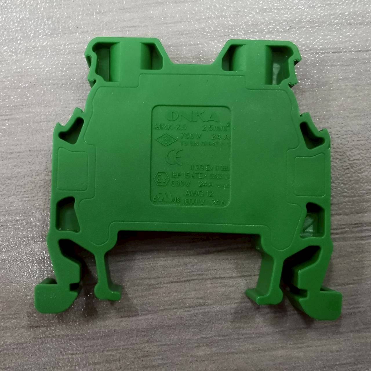 เทอร์มินอล ออนก้า 24A ใช้กับสายขนาด 2.5mm² ONKA-1019 Scewed terminal Green 1010019 MRK Series
