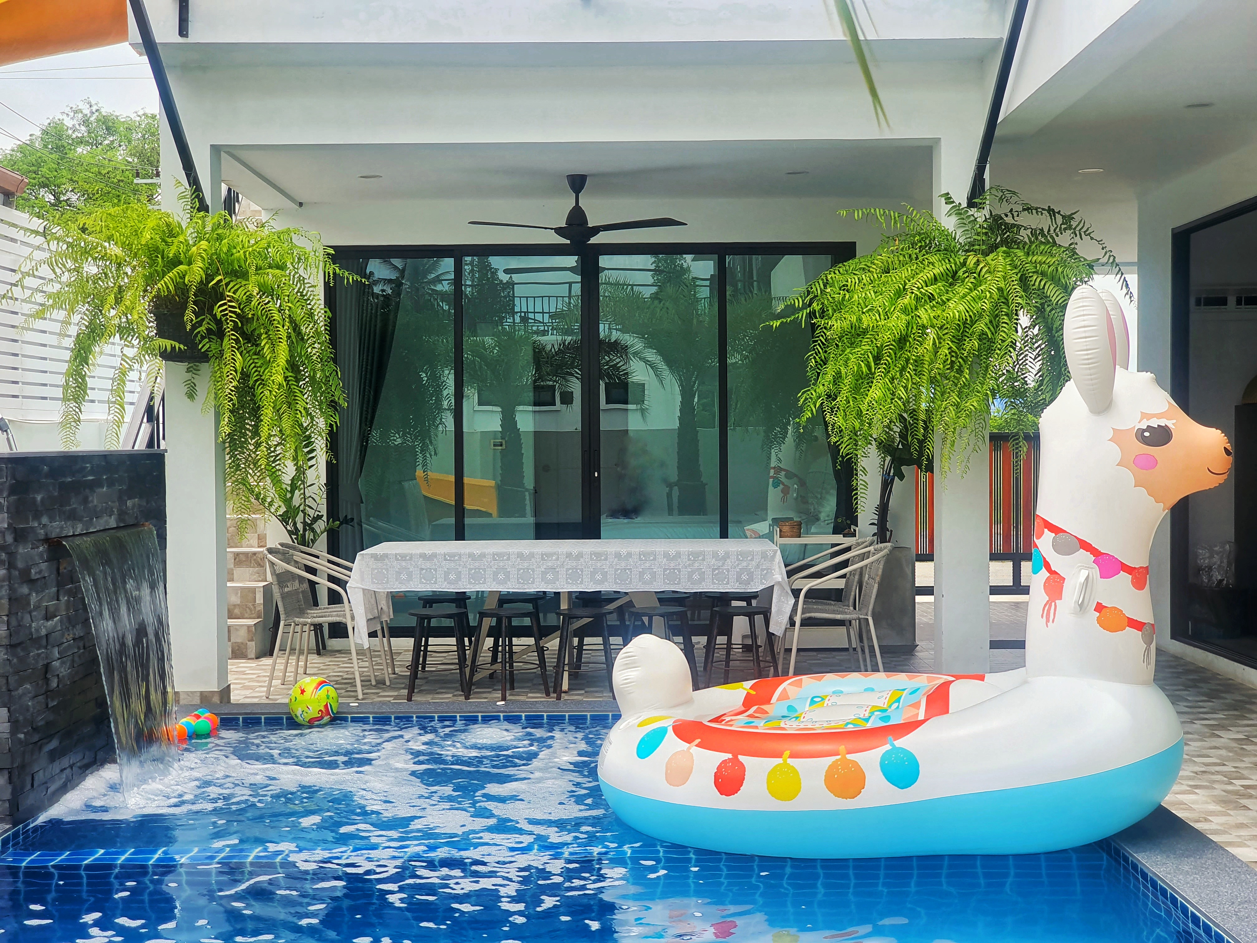 HR4004 บ้านพักหัวหิน Club House Hua Hin Pool Villa
