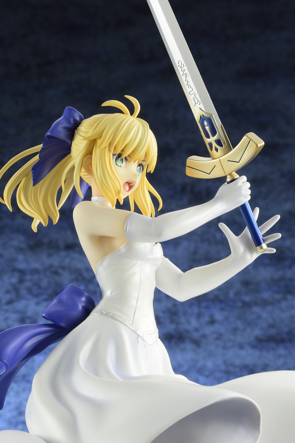 เปิดจอง : Saber White Dress Renewal Version