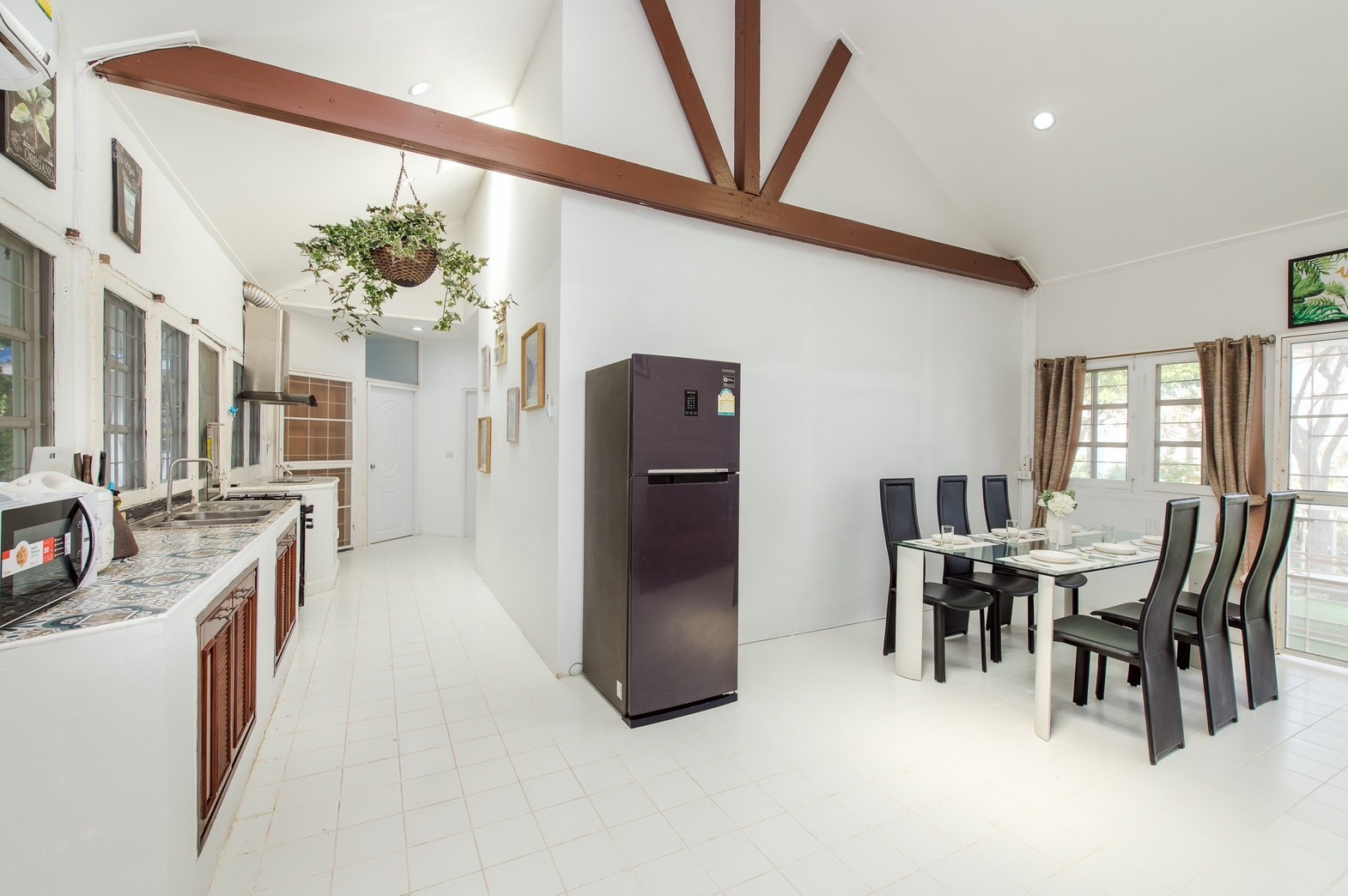 HR15028 บ้านพักหัวหิน บ้านเดอะคลาส บีช วิลล่า