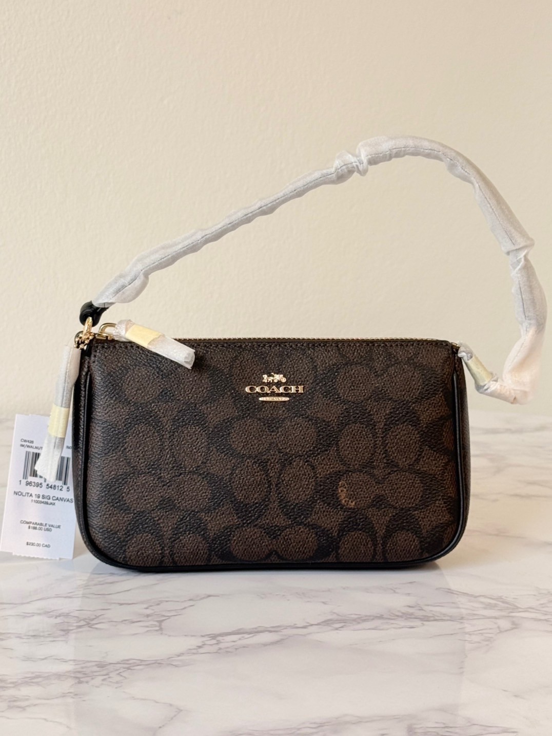 กระเป๋าสะพายข้าง Coach แท้ รุ่นCW426