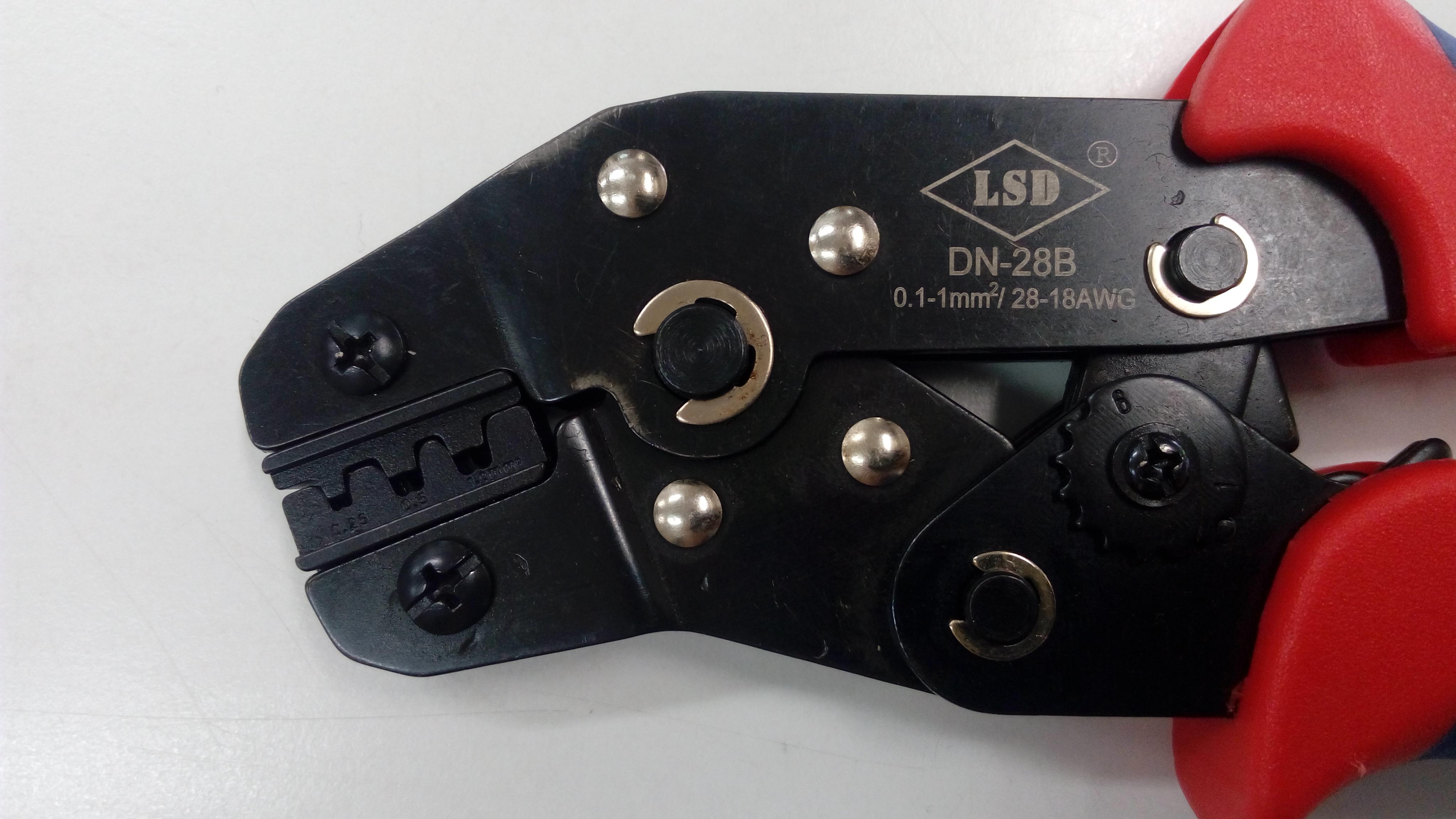 คีมย้ำหางปลา แบบย้ำหัวสายไฟ รุ่น DN-28B ใช้กับสายไฟขนาด 0.1-1 mm2