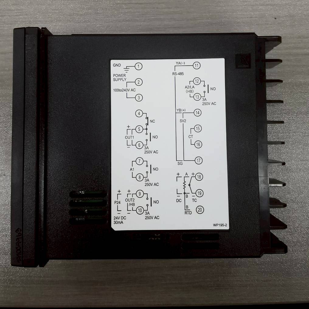 SHINKO เครื่องวัดและควบคุมอุณหภูมิ Temperature Controller - Multi JCR-33A-A/M