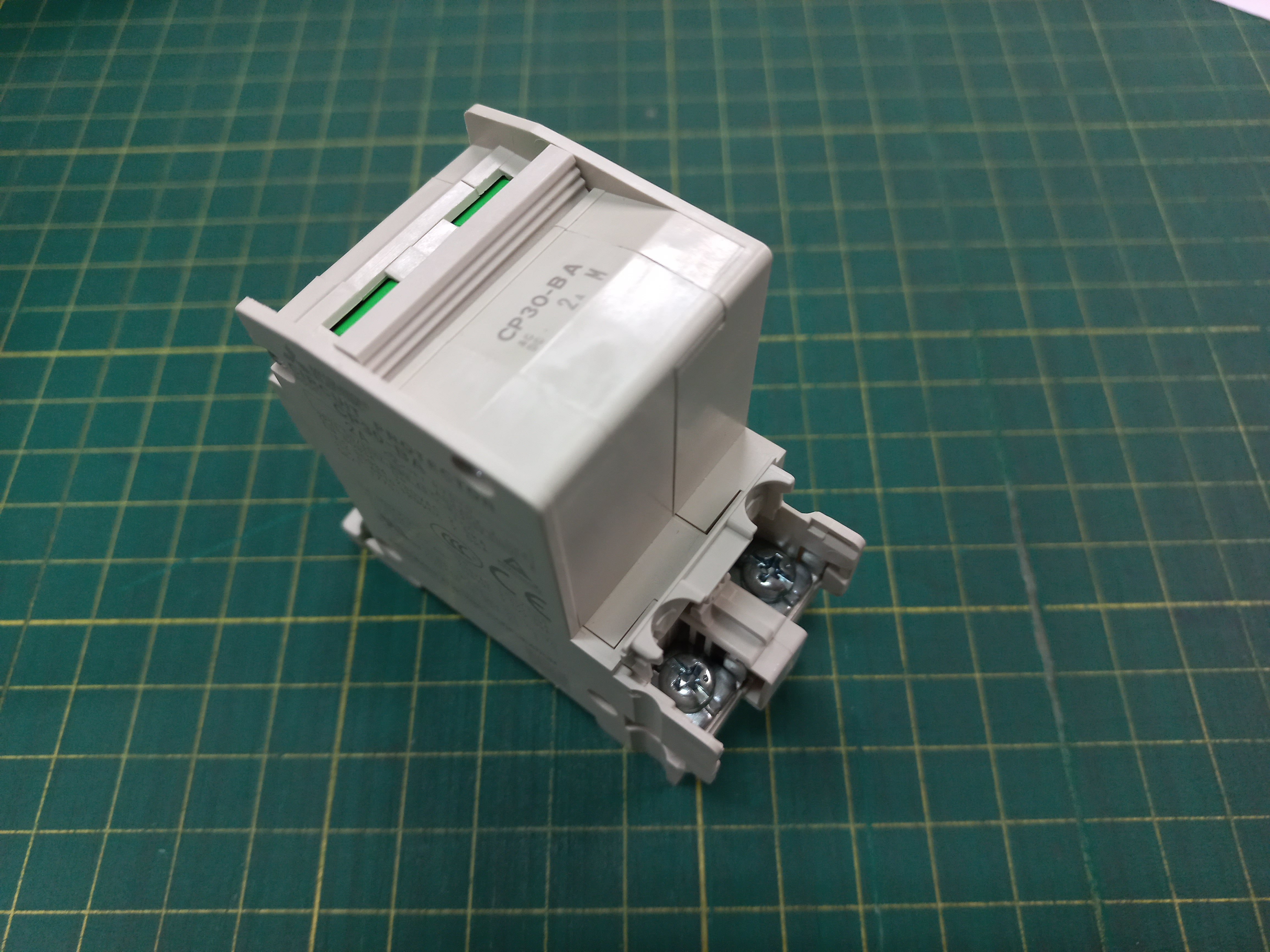 เบรกเกอร์ป้องกันวงจรควบคุม 2เฟส 1-M 2A Circuit Protector MITSUBISHI