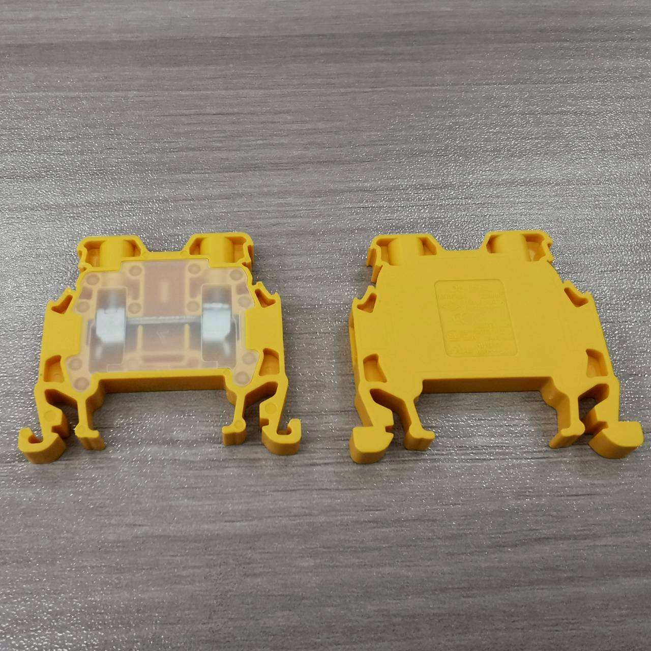 เทอร์มินอล ออนก้า 24A ใช้กับสายขนาด 2.5mm² ONKA-1018 Scewed terminal Yellow 1010018 MRK Series