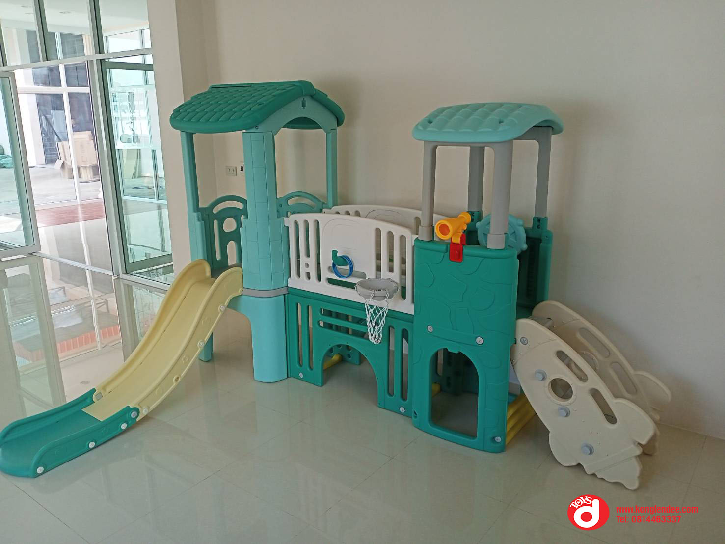 บ้านน้อย2ชั้นบันไดจรวด