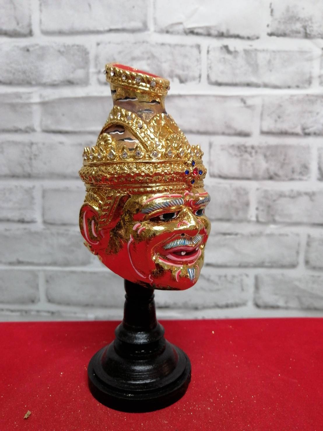 พ่อแก่ ประดับเพชร