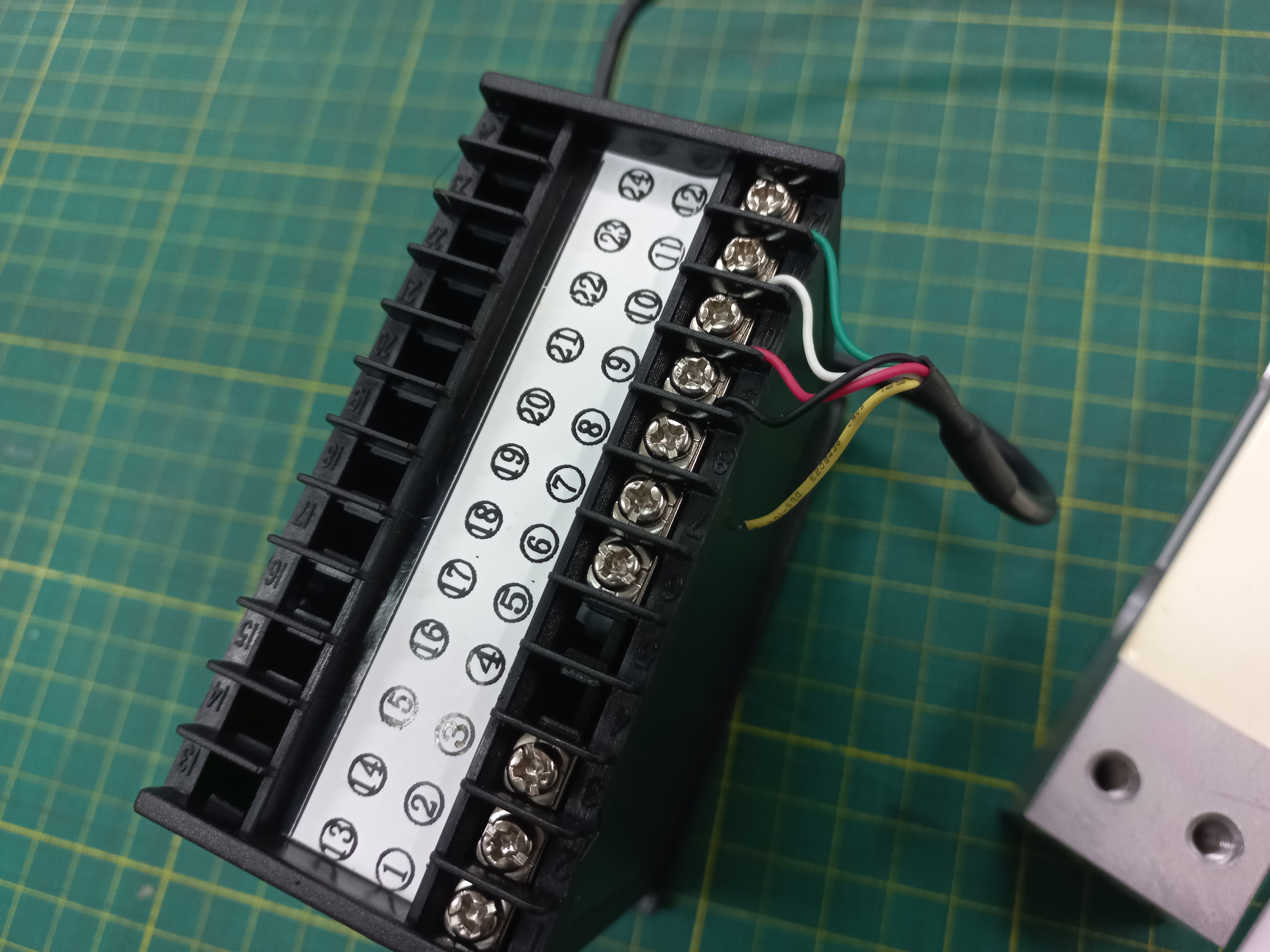 MYPIN เครื่องแสดงผล ใช้กับโหลดเซลล์ แบบดิจิตอล 220/110VAC Loadcell Indicator