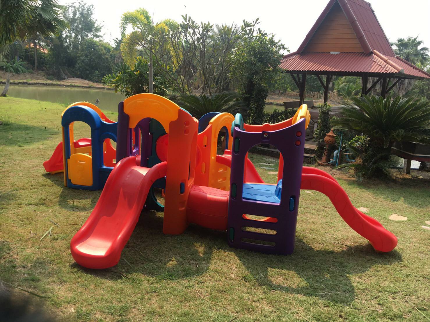 สถานีปีนป่าย 4 ฐาน