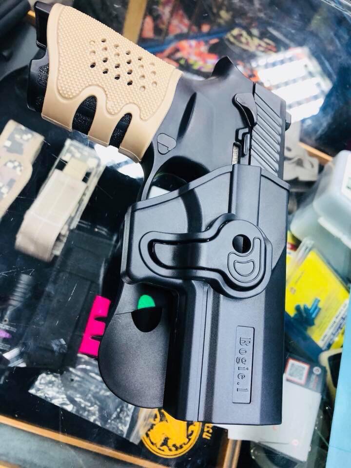 New.ซองปืน Cytac 🔰 ปลดไวด้วยนิ้วโป้ง 🔰 📌Sig p320sp 📌Glock17,22,31 📌Glock19,23,32 📌Glock26,27,33 📌Glock43 📌บาเรตต้า 92f 🔰 ใน1ชุด มาพร้อมซองปืนที่สามารถปลดไวออกจากเพลตได้ และ ซองแม็คกาซ