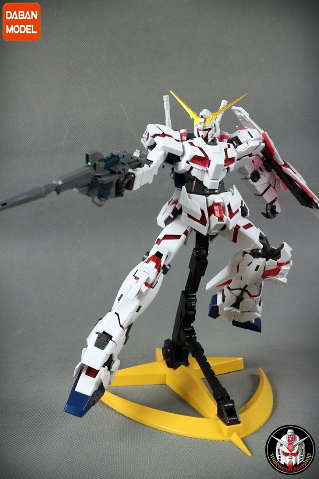 [PO]MG 1/100 RX-0 Unicorn Gundam + MS Cage[6636][DABAN]