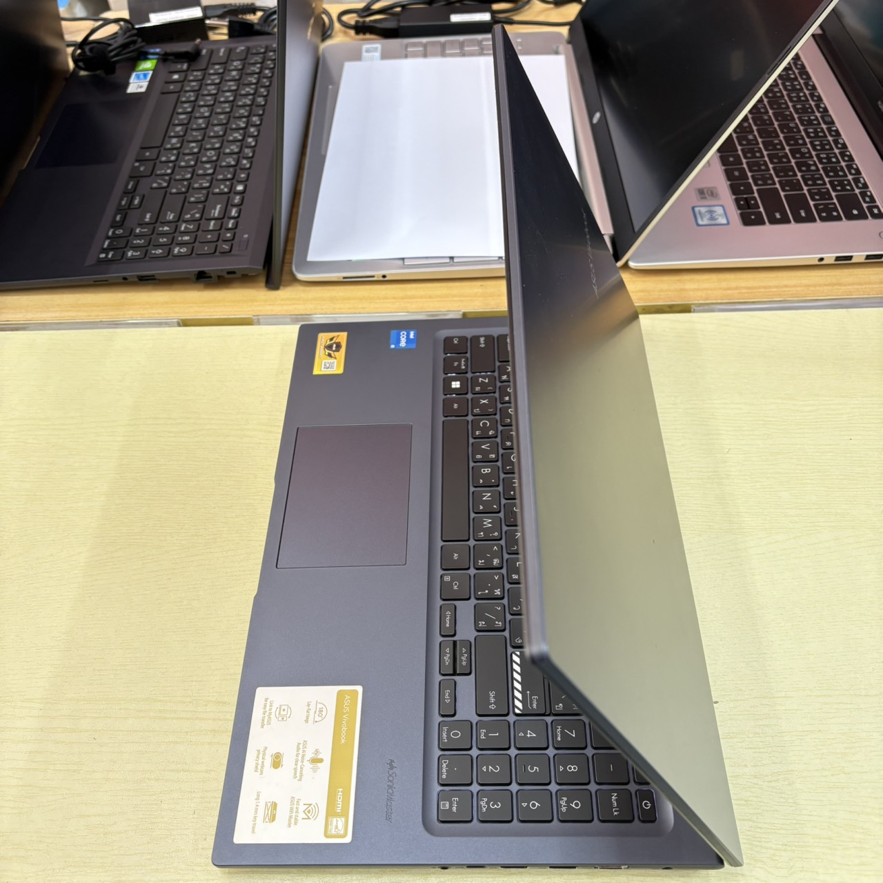 ASUS VIVOBOOK 15 X1502ZA – EJ506W ประกันศูนย์ Onsite 12/02/2026 สภาพเครื่อง 97%