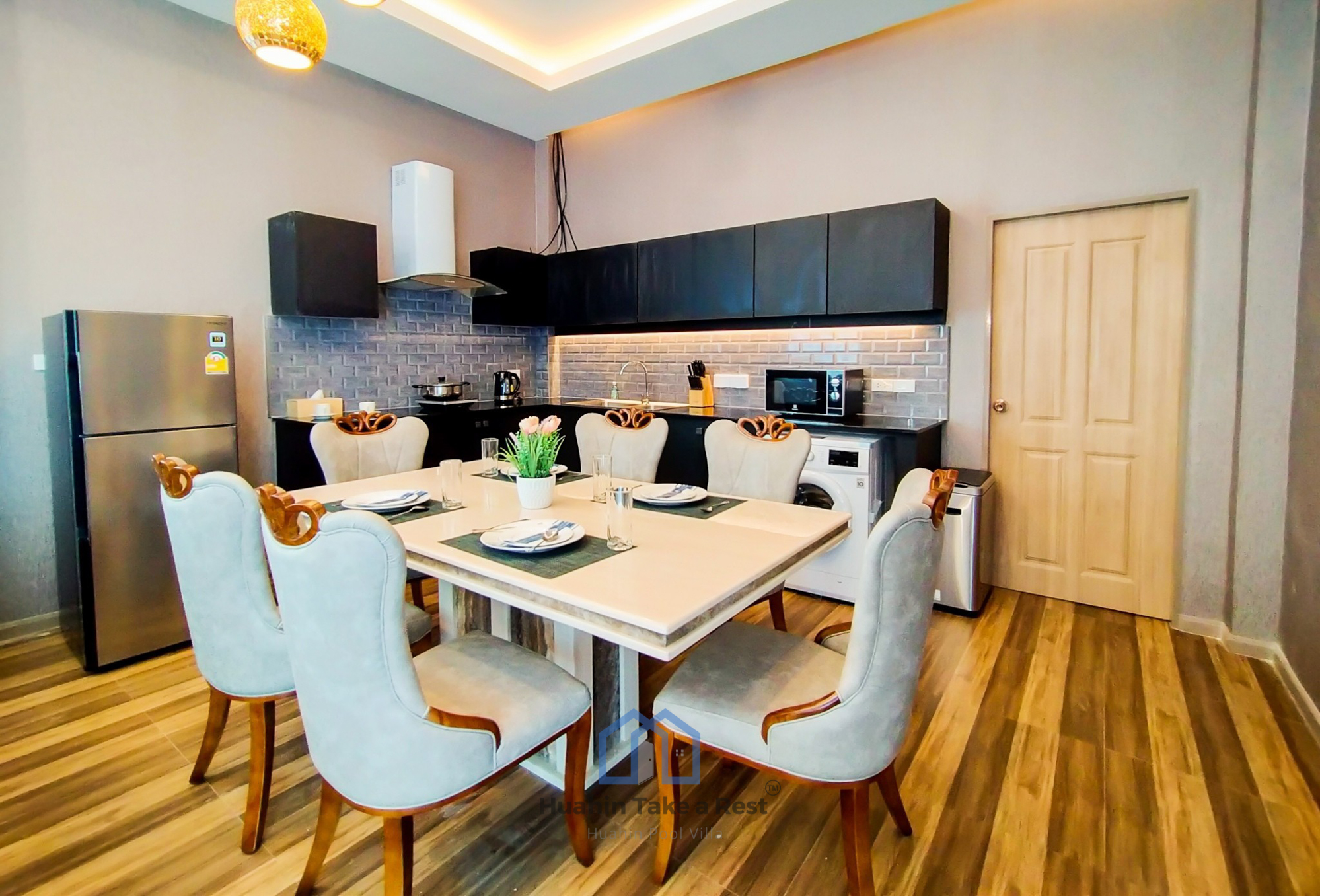 HR3075 บ้านพักชะอำ บ้านอะพอลโล่ V1