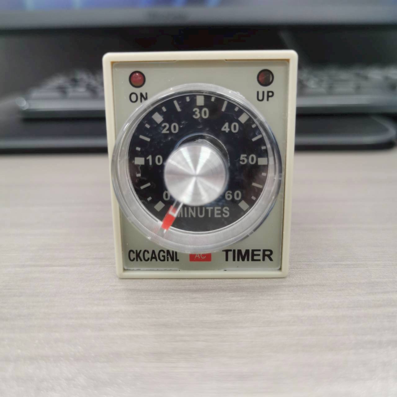 CKC Timer AH3-2 220V ไทม์เมอร์ ฟรีซ็อกเก็ต PF083A ช่วงเวลา 60 นาที Delay-ON CONTACT NO/NC 2 ชุด