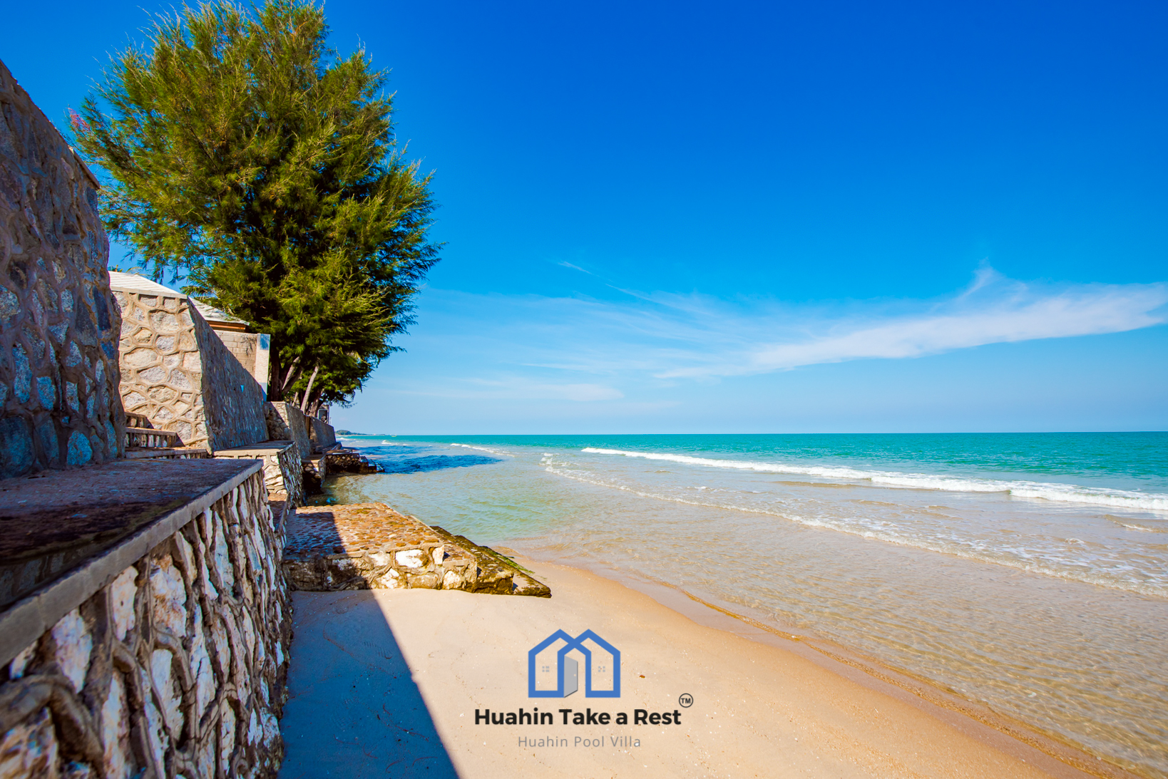 HR15039 บ้านพักติดทะเลหัวหิน The Premium Beach Villa Hua Hin
