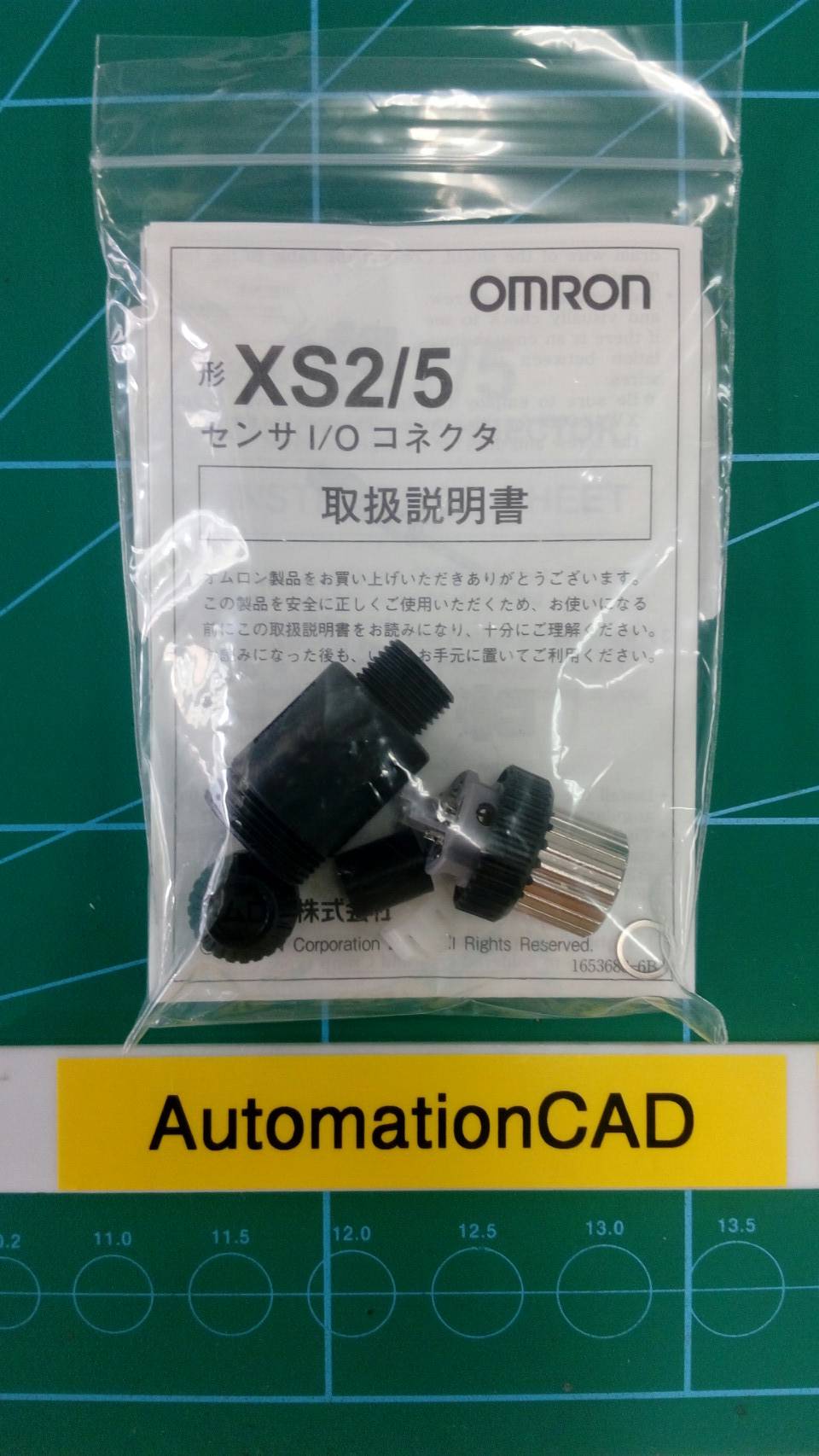 หัวคอนเนคเตอร์ M12 Connector OMRON แบบตรง ตัวเมีย 4 Pins XS2C-D4S1
