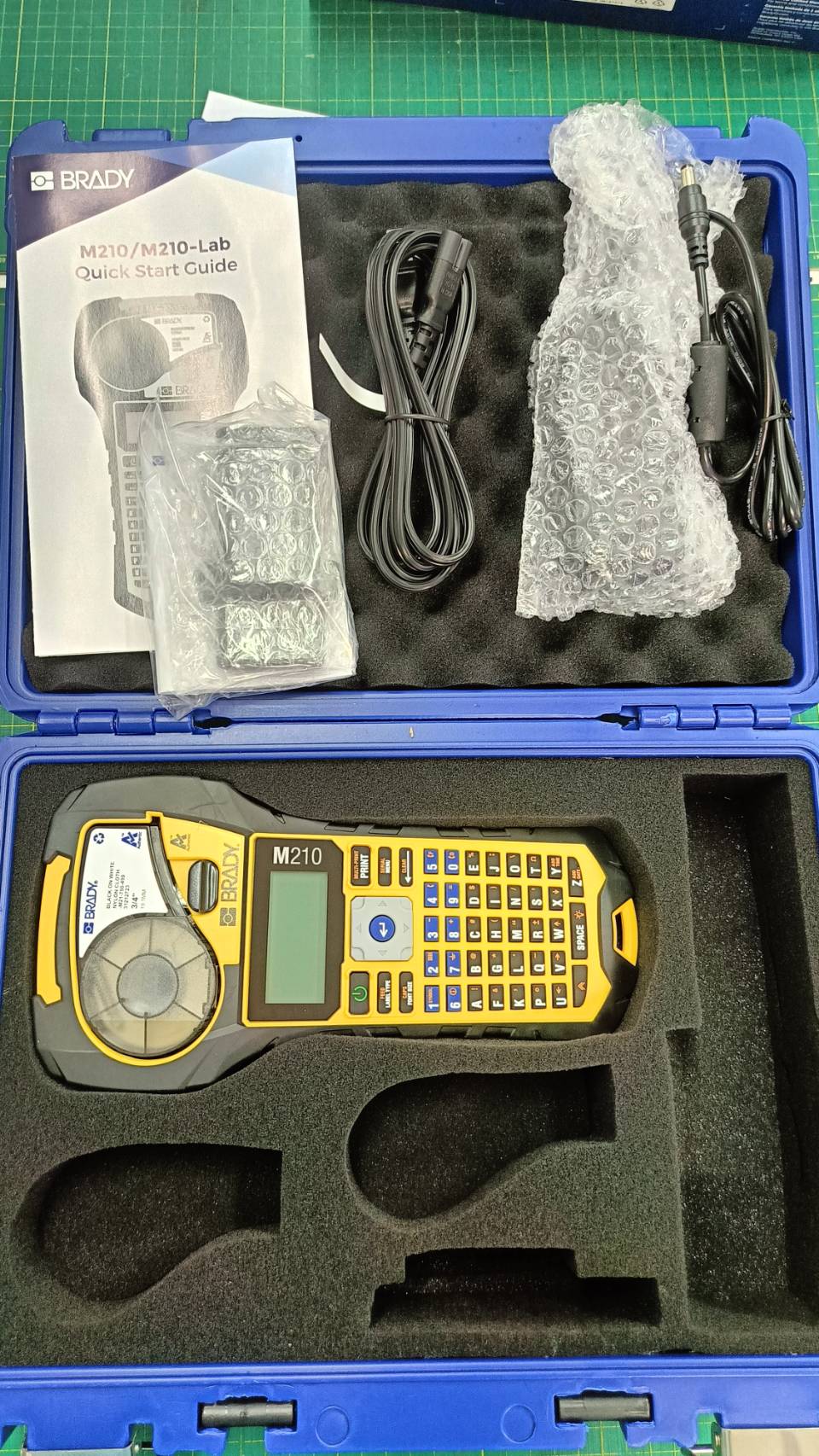 เครื่องพิมพ์สติ๊กเกอร์ BRADY M210 - BRADY LABEL PRINTER